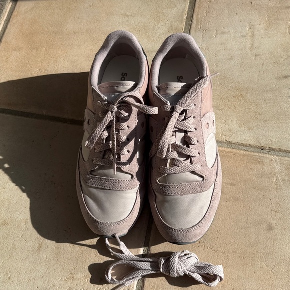 Saucony Women's Jazz Original Sneakers - Picture 2 of 7